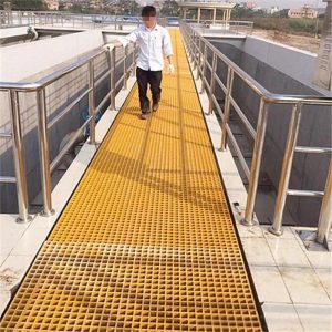 راهرو دسترسی صنعتی با گریتینگ ضد لغزش FRP/GRP مقاوم در برابر خوردگی